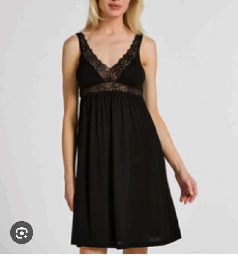 Elegant Black Lace Trim Nightgown