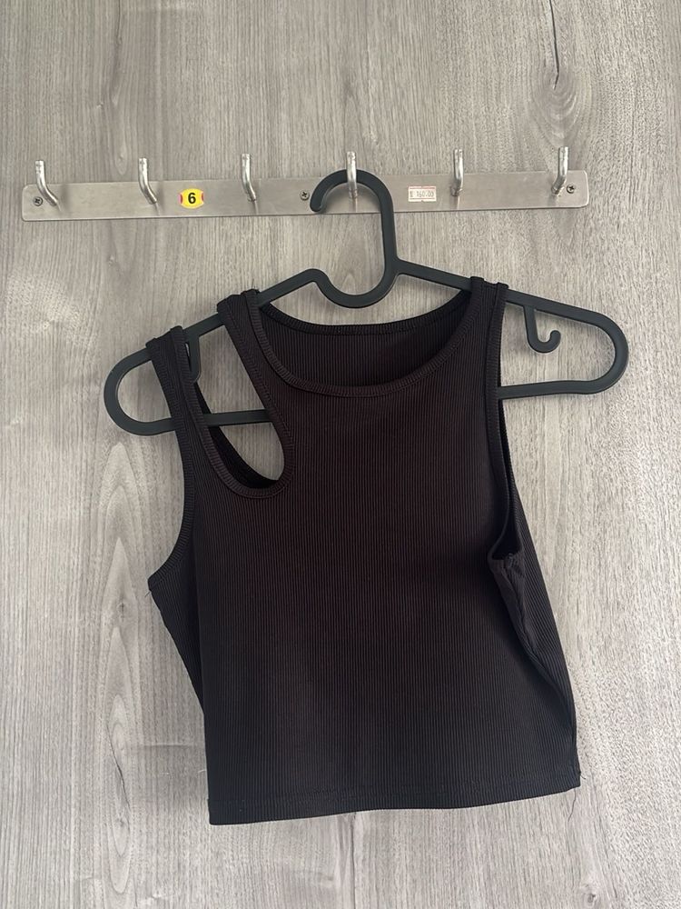 Sleek Black Ribbed Crop Top