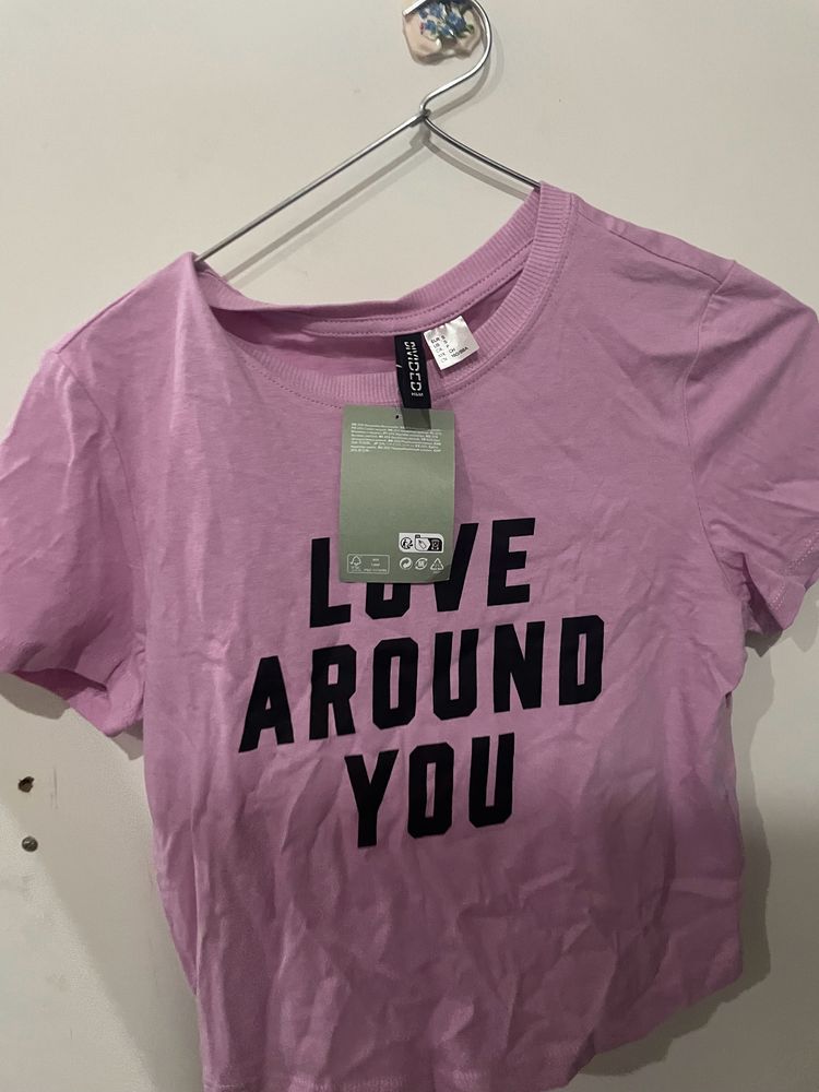 H&amp;M Crop Top
