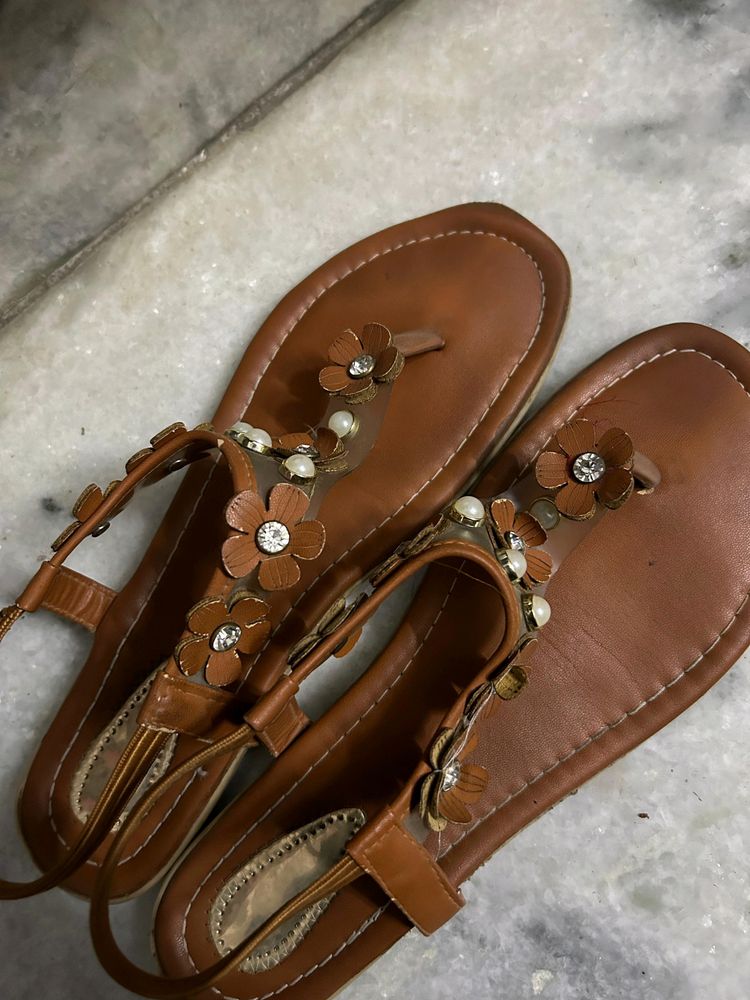 Flats With beaded Stones