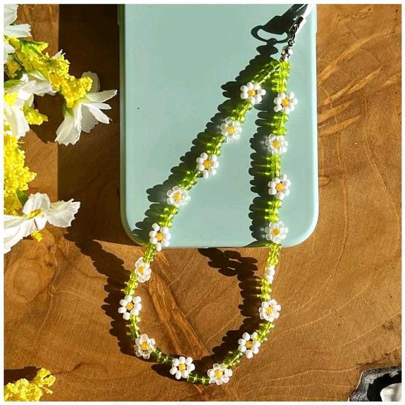 Daisy Beaded Phone Charm Strap