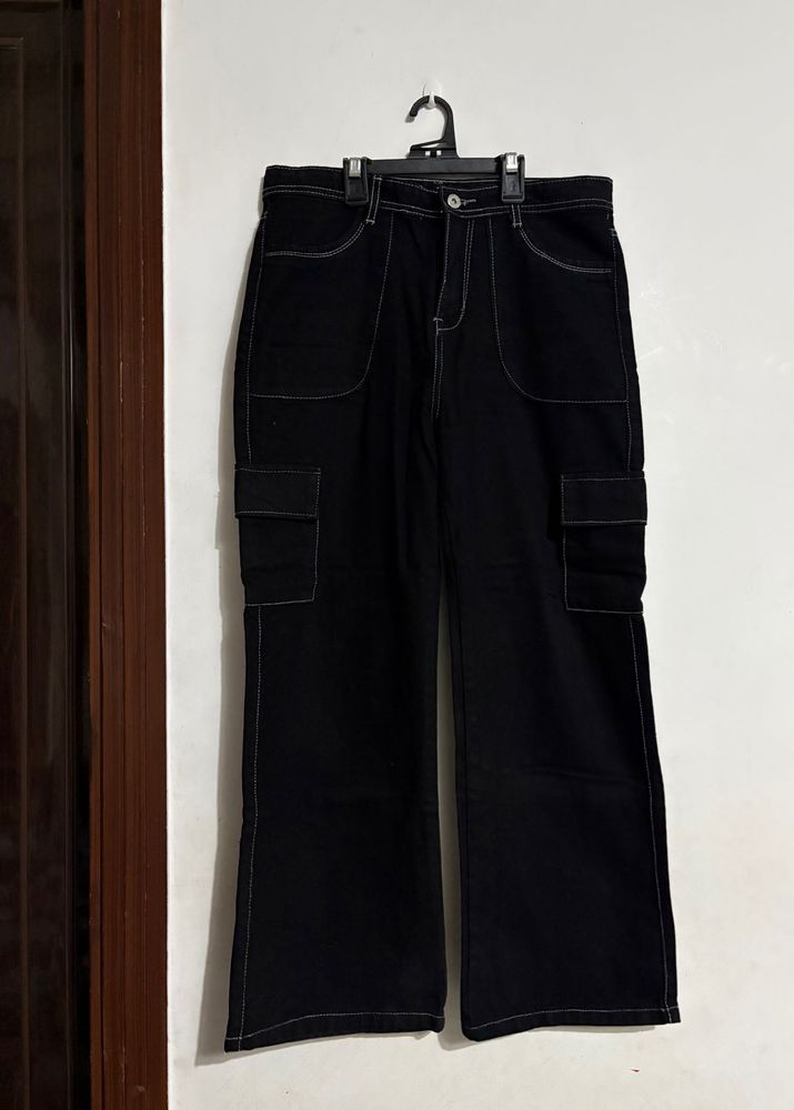 Black Wide Leg Cargo Jeans | Contrast Stitching