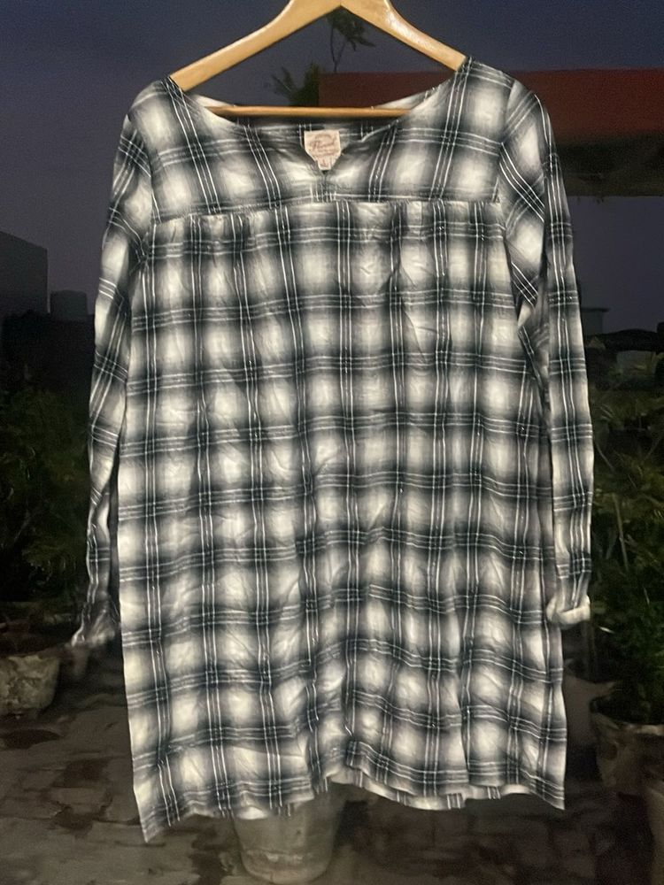 Chic Plaid Tunic Top