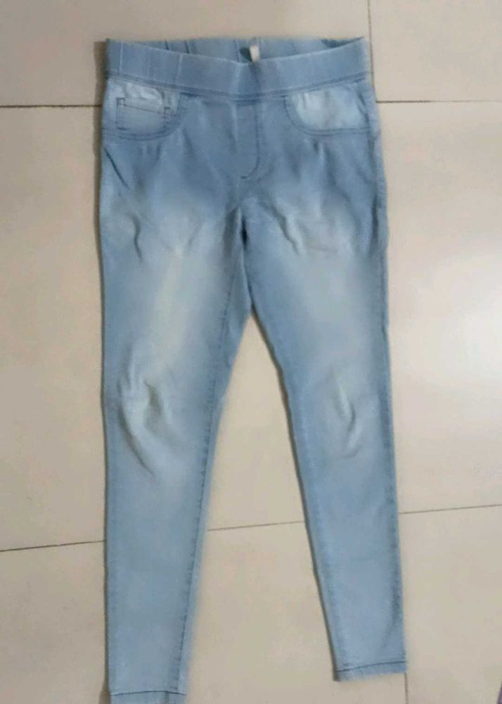 Light Wash Denim Jeans