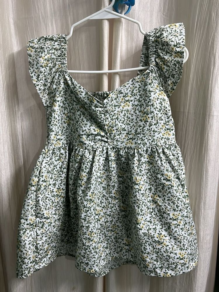 Floral Print Ruffle Sleeve Top