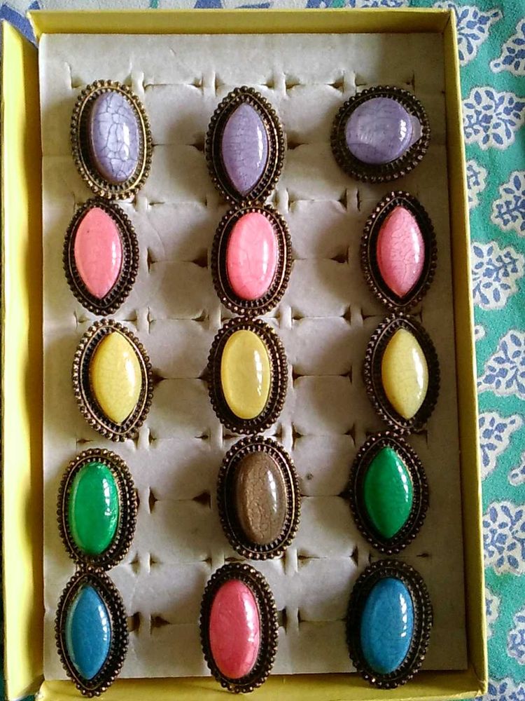 Set of 15 Vintage Rings