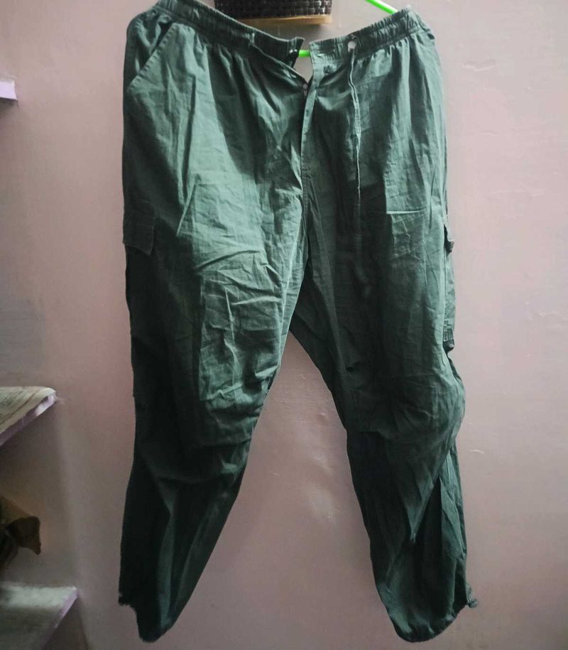 Green Cargo Pants