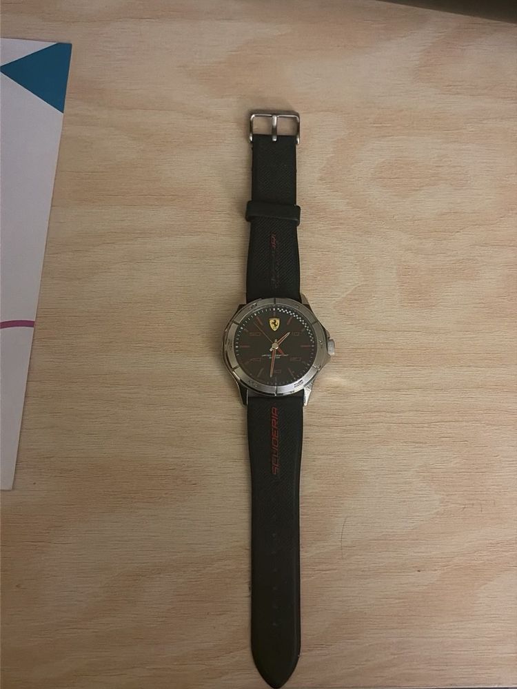 scuderia Ferrari watch