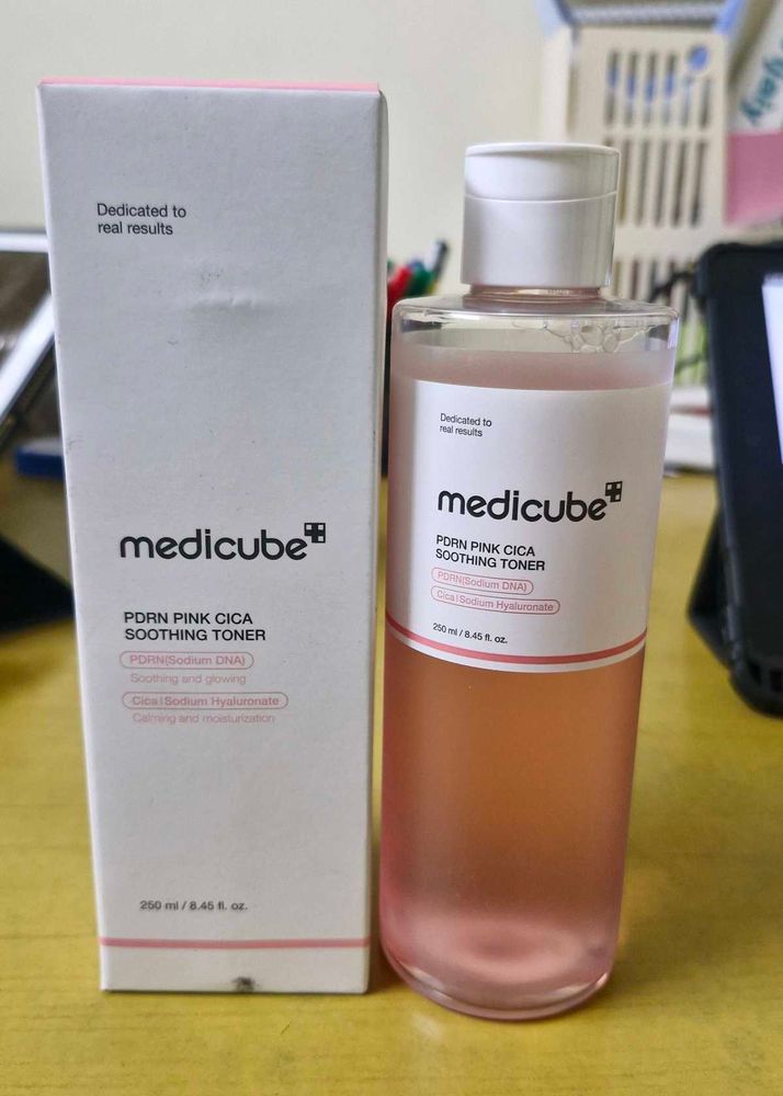 BRAND NEW Medicube PDRN Pink Cica Soothing Toner