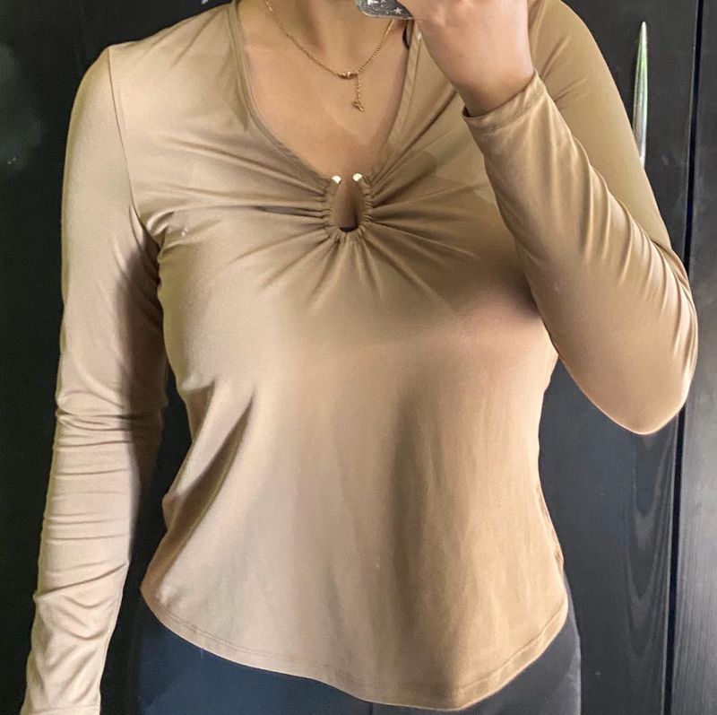 H&amp;M Tan Long Sleeve Top