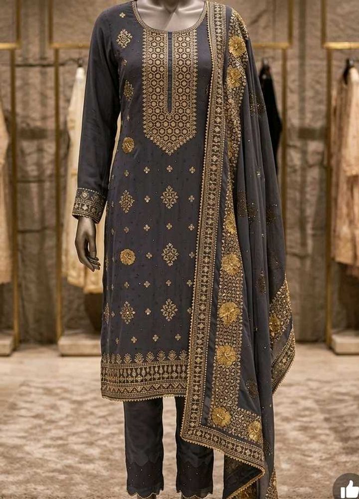 Elegant Grey Kurta Set with Gold Embroidery