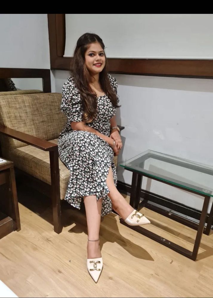 Chic Floral Print Midi Dress
