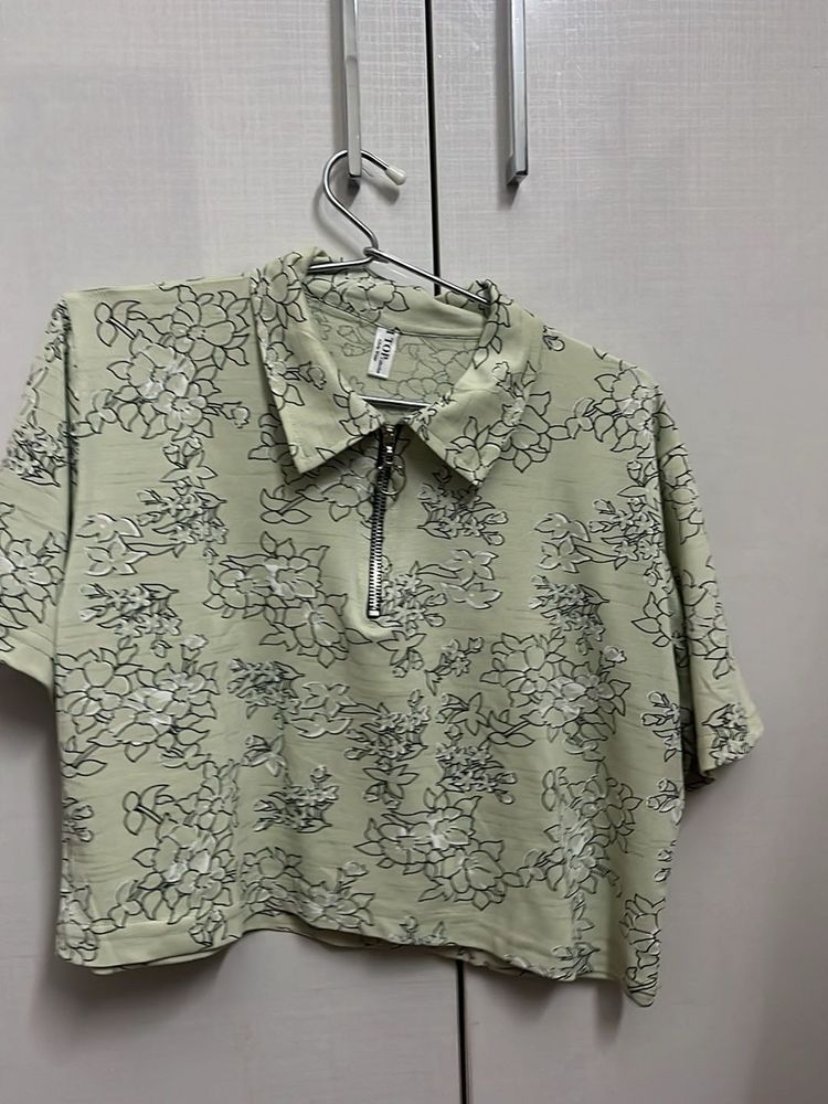 Floral Print Cropped Polo Shirt