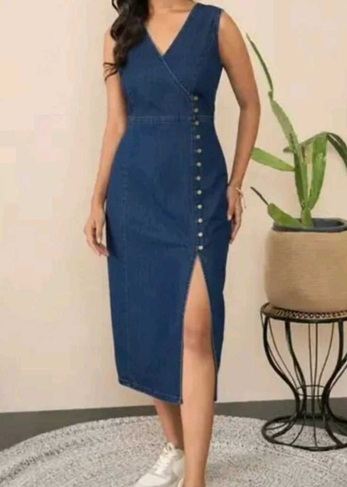 Stylish Blue Denim Midi Dress