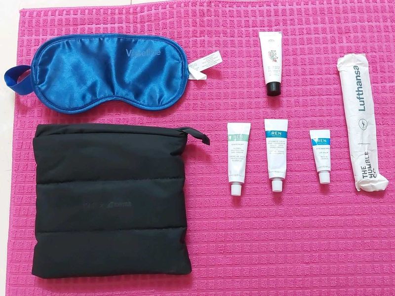 Swiss Travel Skincare Kit with Sleep Mask