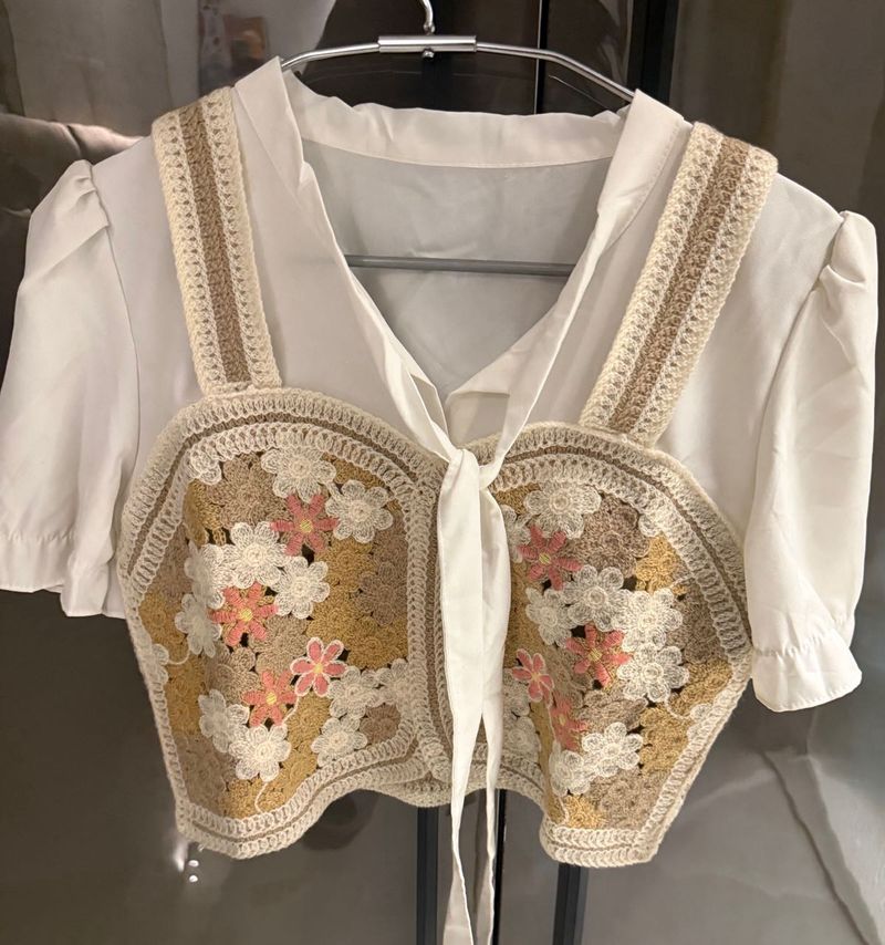 Crochet Floral Crop Top
