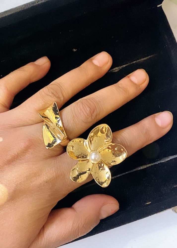 Chunky Gold Flower &amp; Abstract Ring Set