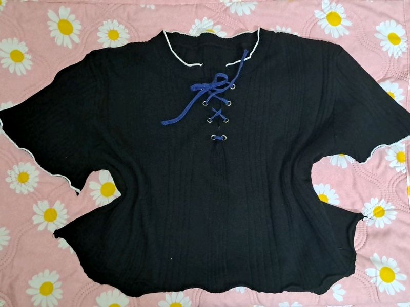 Ribbed Black Crop Top