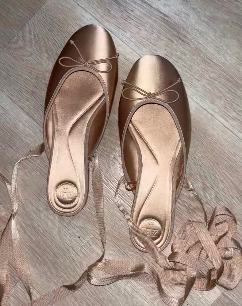 Lace Up Ballet Flats With Bow