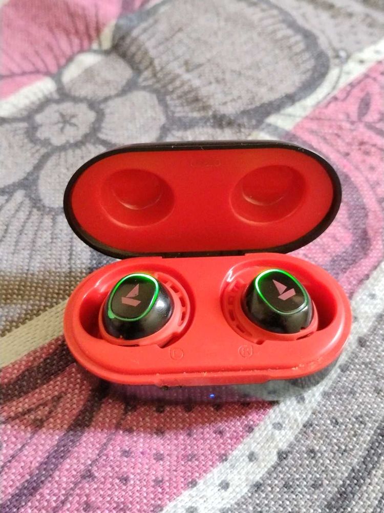 boAt Airdopes 441 Earbuds