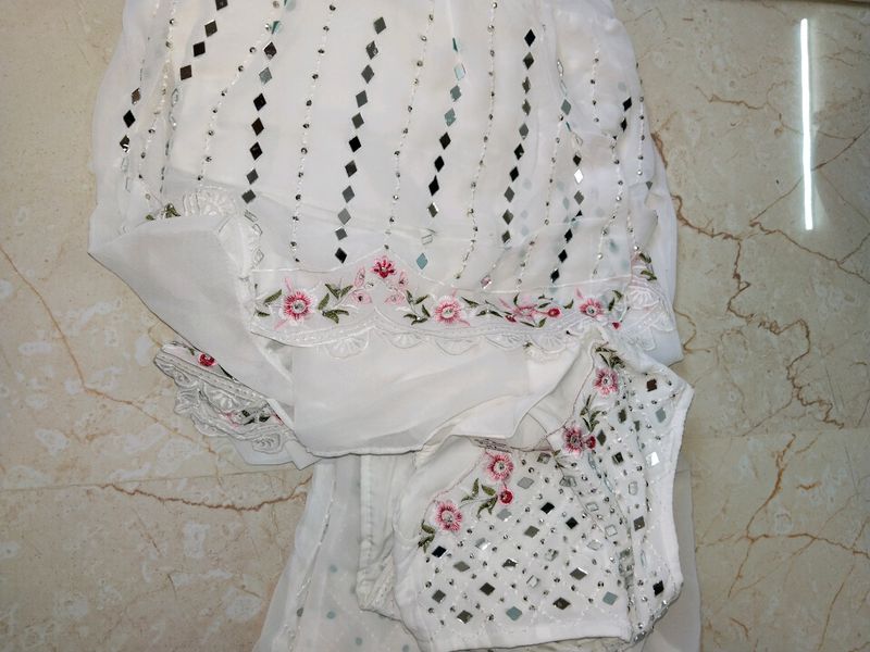 white Georgette lahenga choli with shrug 🤍