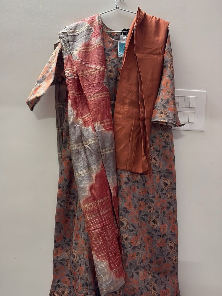 Floral Print Kurta Set with Dupatta