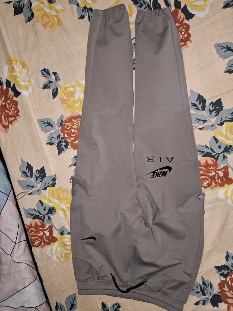 Nike Air Cargo Pants