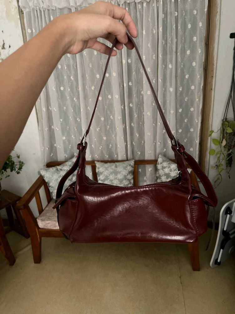 Chic Burgundy Shoulder Bag