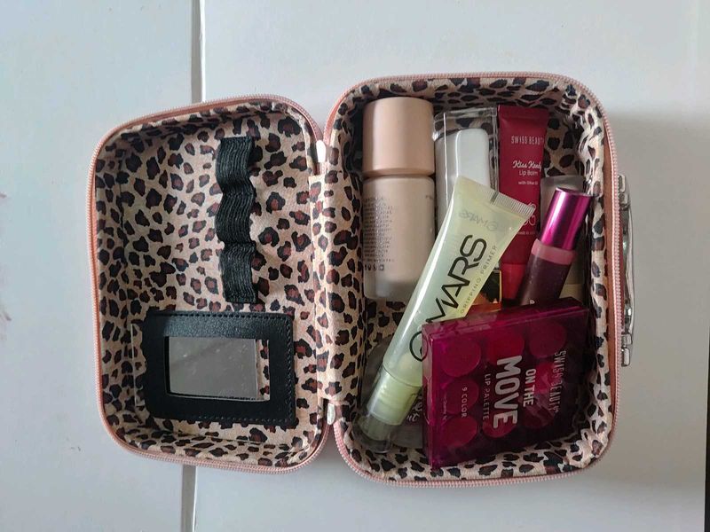 Leopard Print Makeup Bag