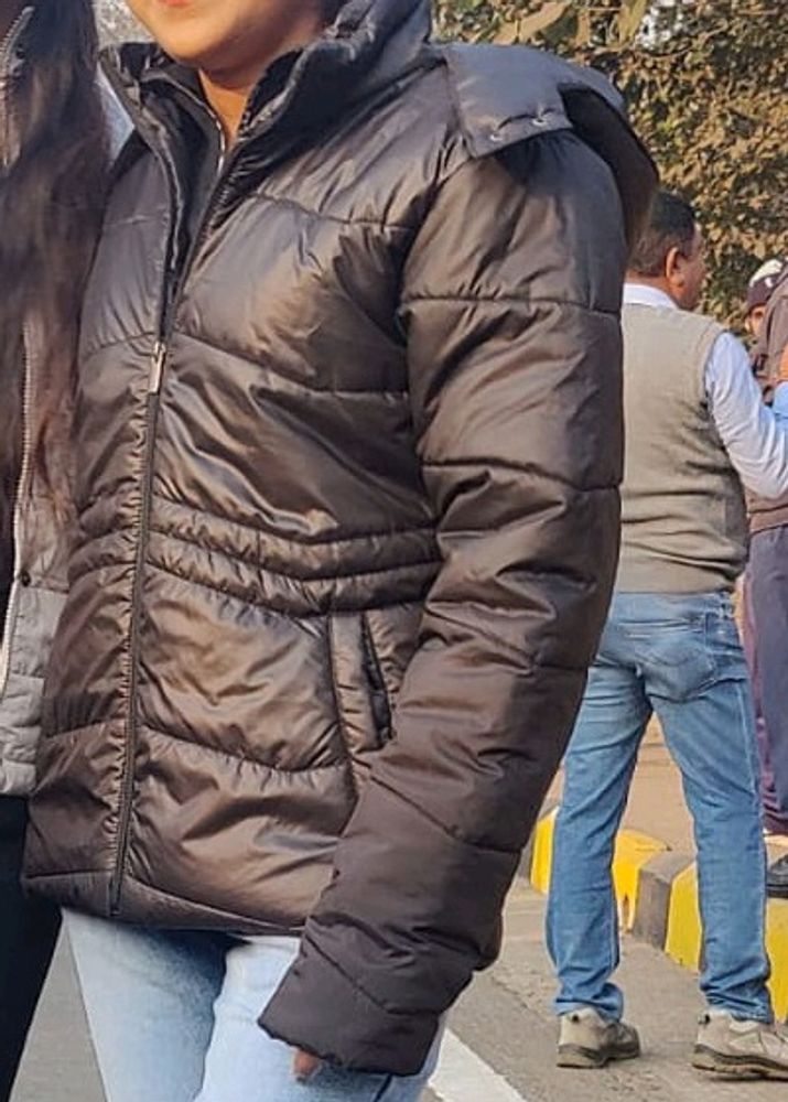 Puffer Jacket - Warm &amp; Stylish