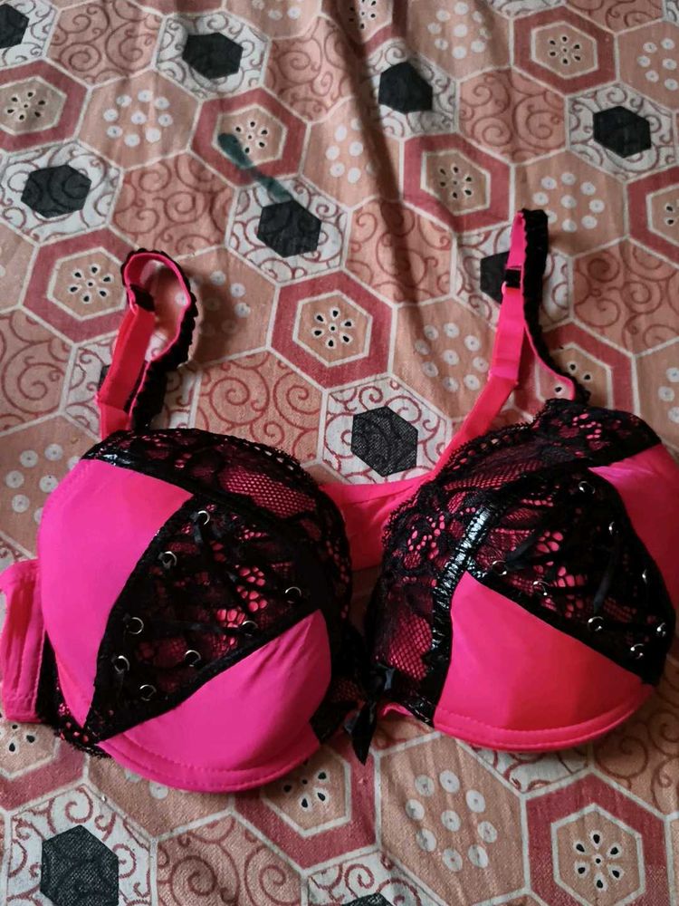 pink bra smart