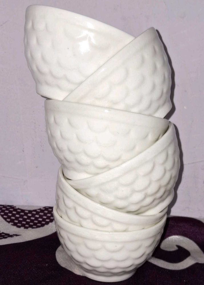 Set of 6 White Embossed Ceramic(Ice-cream Bowls)