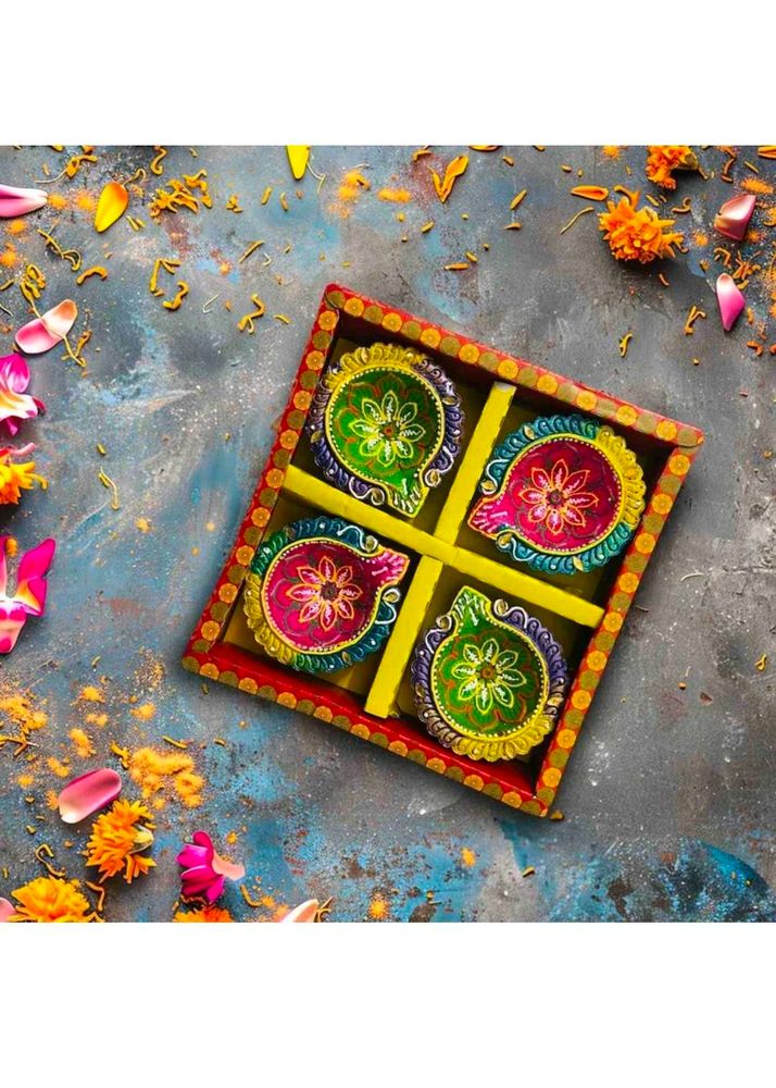 Handmade diya for diwali puja set of 4