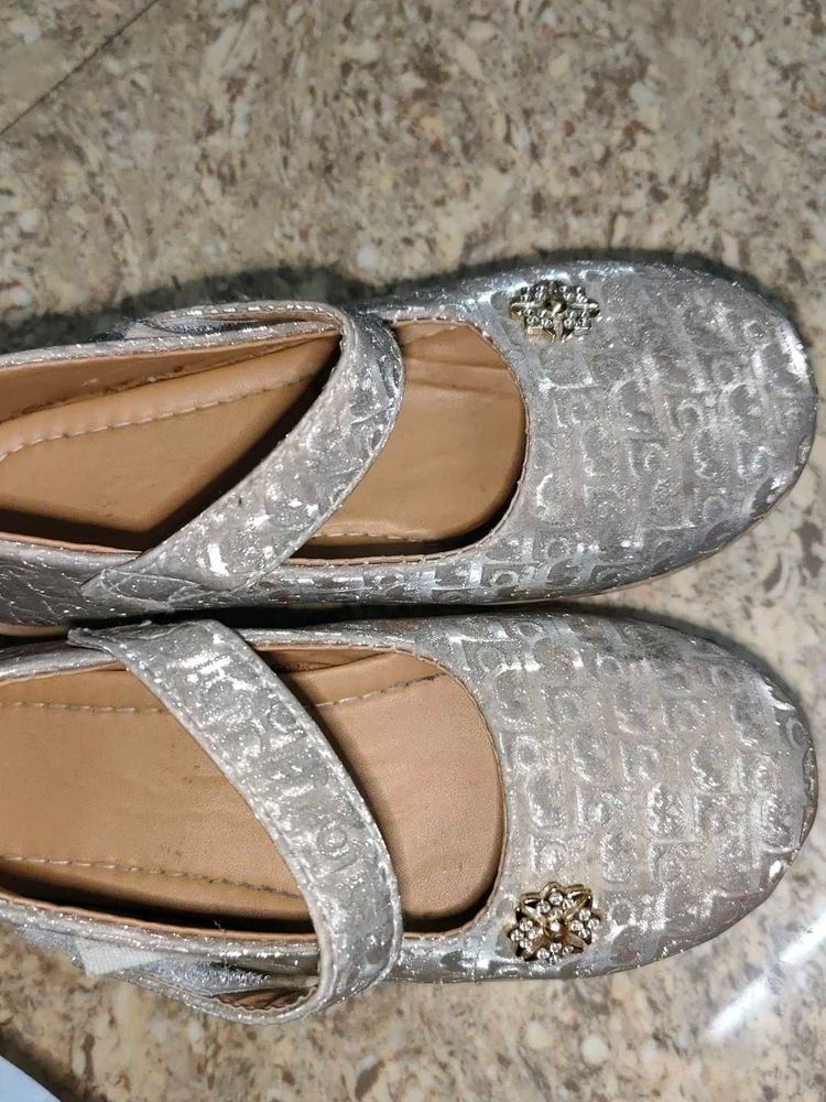 Girls Silver Ballerina Shoes