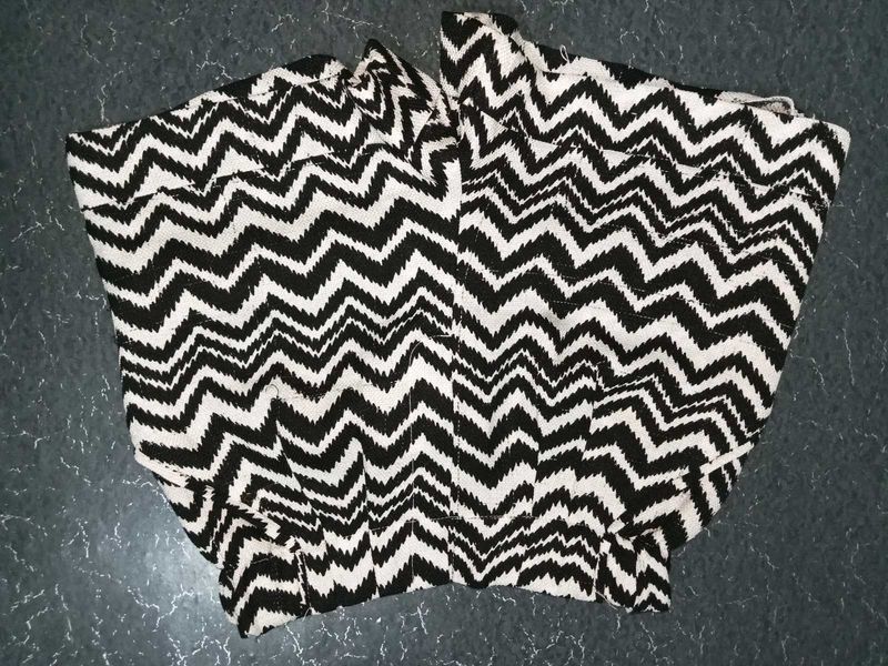Chevron Print Shorts
