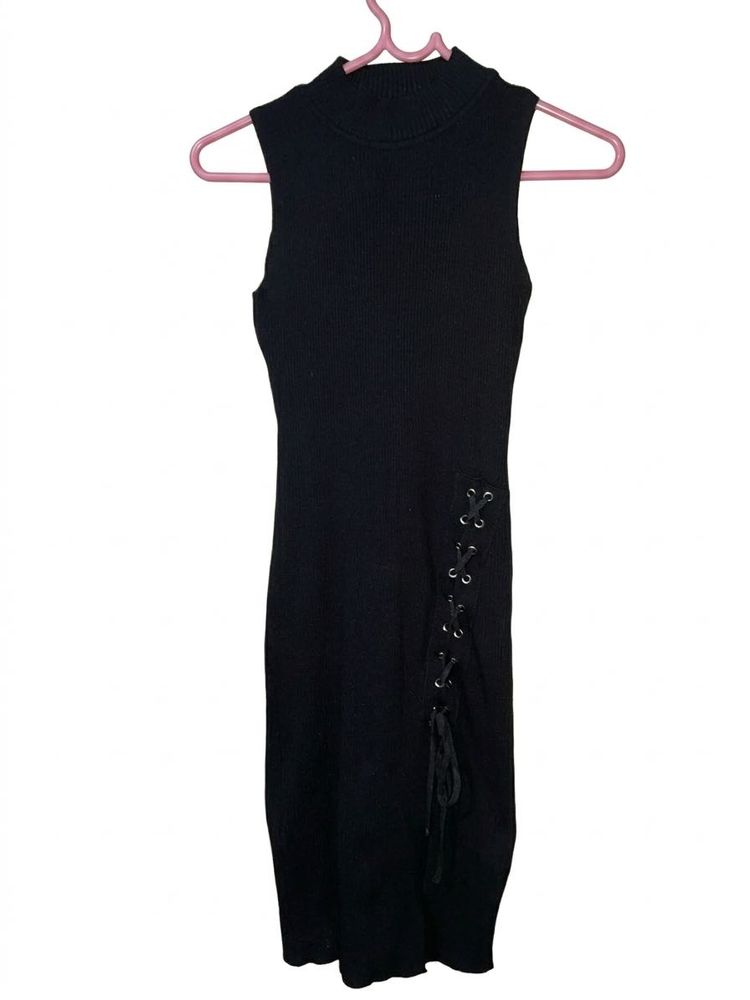 Sleeveless Black Lace-Up Dress