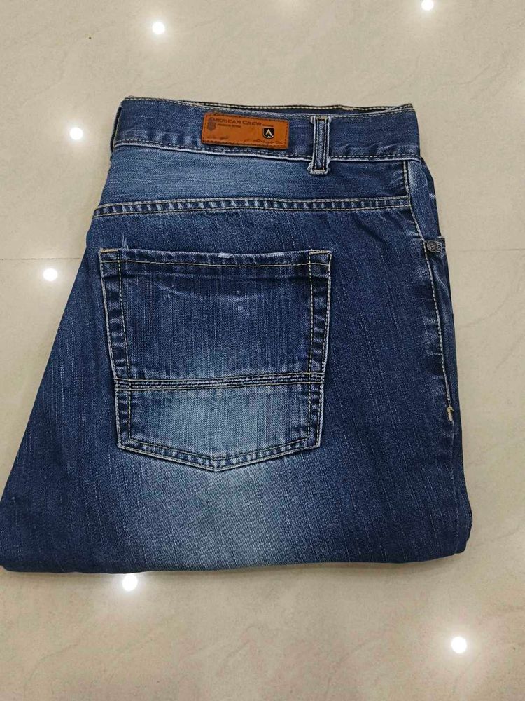 men blue jeans