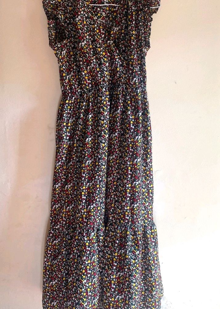 V NECK FULL DRESS 👗