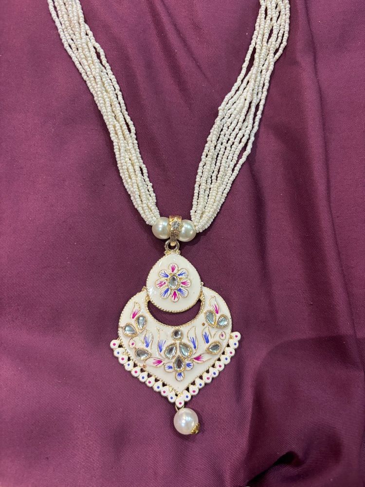 Elegant Pearl Beaded Necklace💗💗