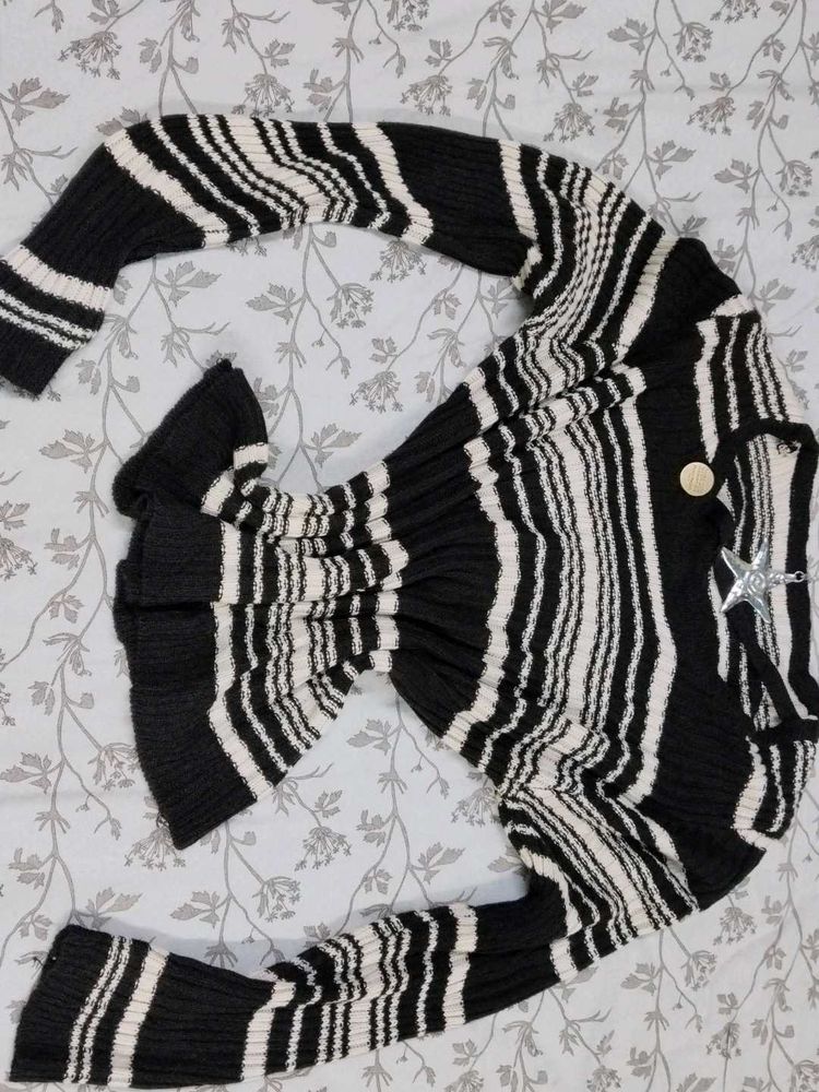 Chic Striped Knit Sweater