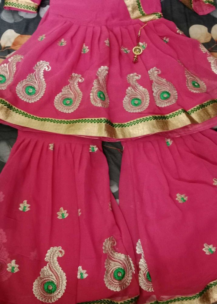 Beautiful Pink Kurta Set with Embroidery
