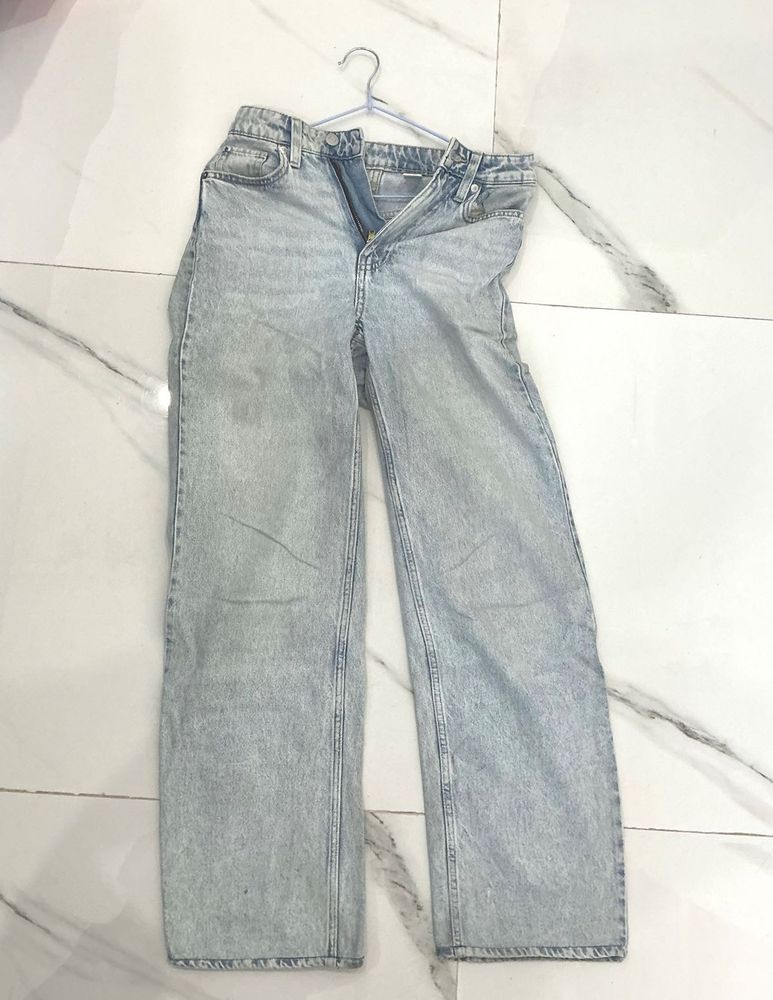 Light Wash Wide Leg Jeans