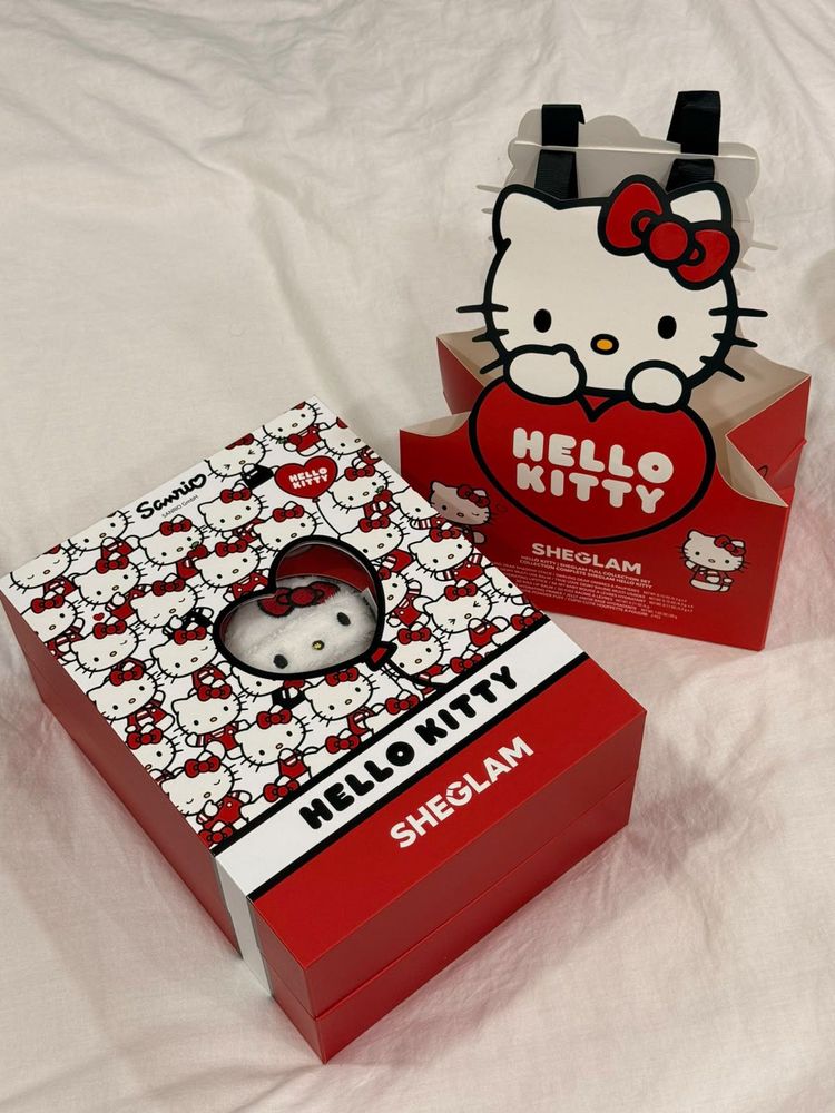 Sheglam x Hello Kitty Makeup gift set