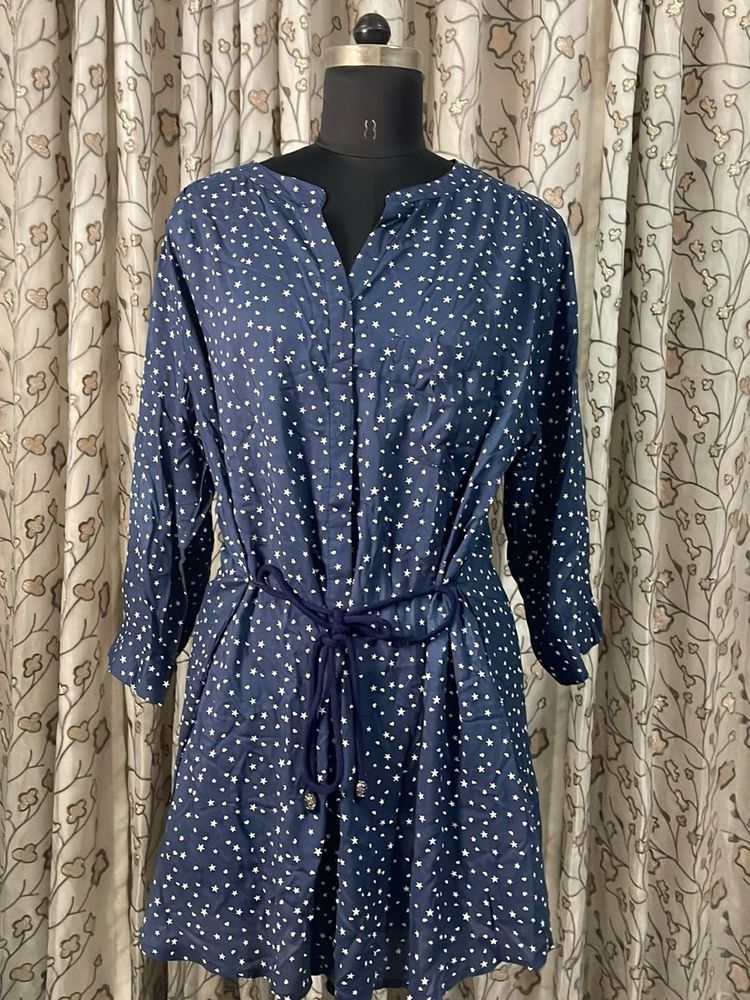 Blue Star Print Tunic Top