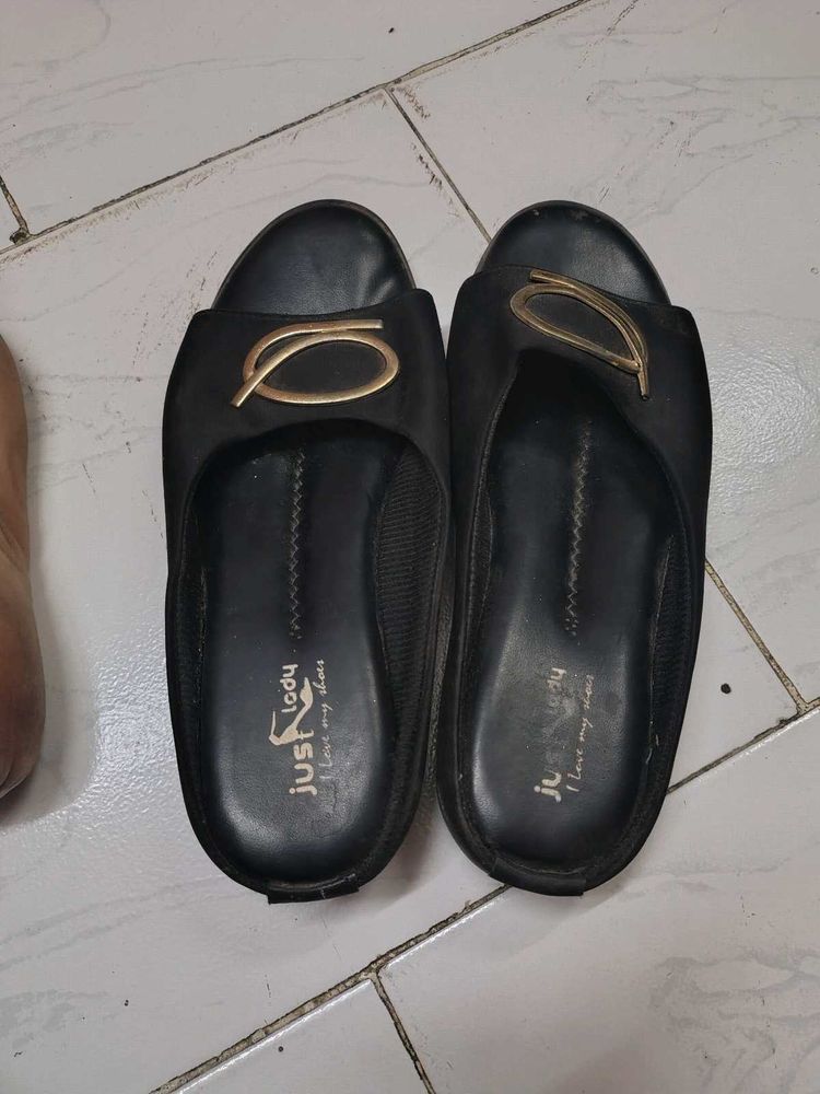 Stylish Black Slip-On Sandals
