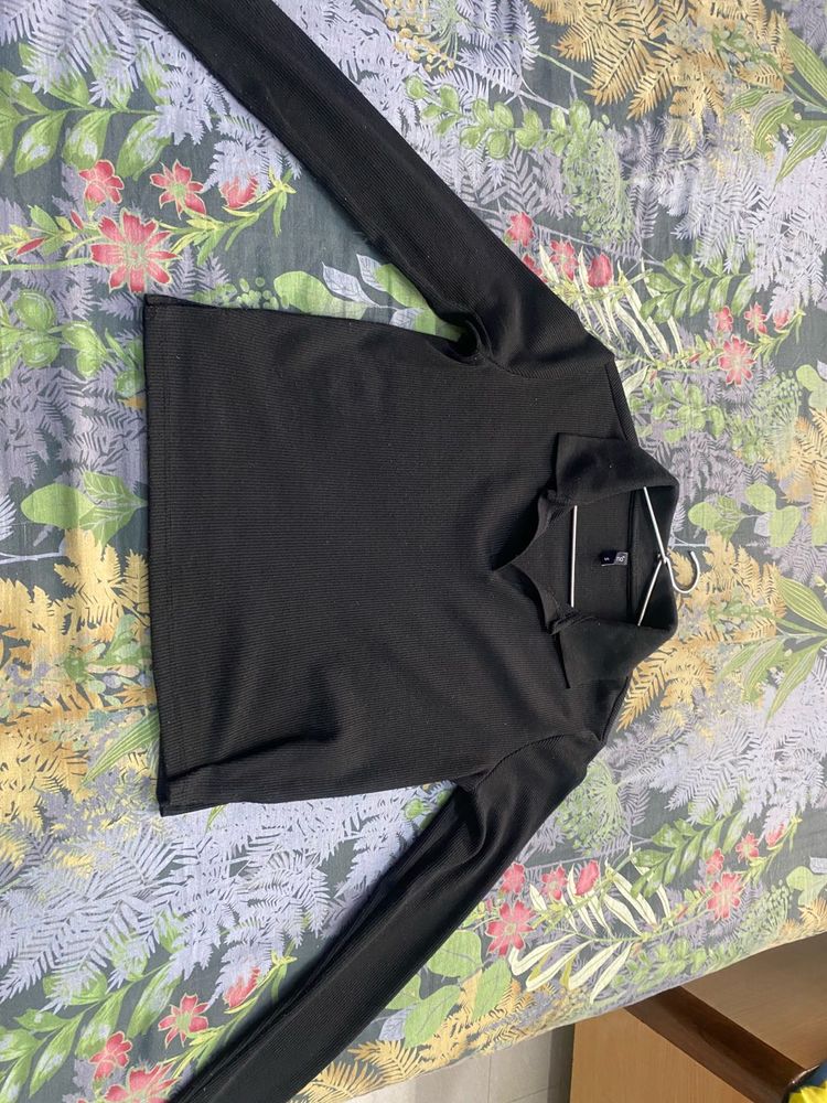Black Long Sleeve Collared Top