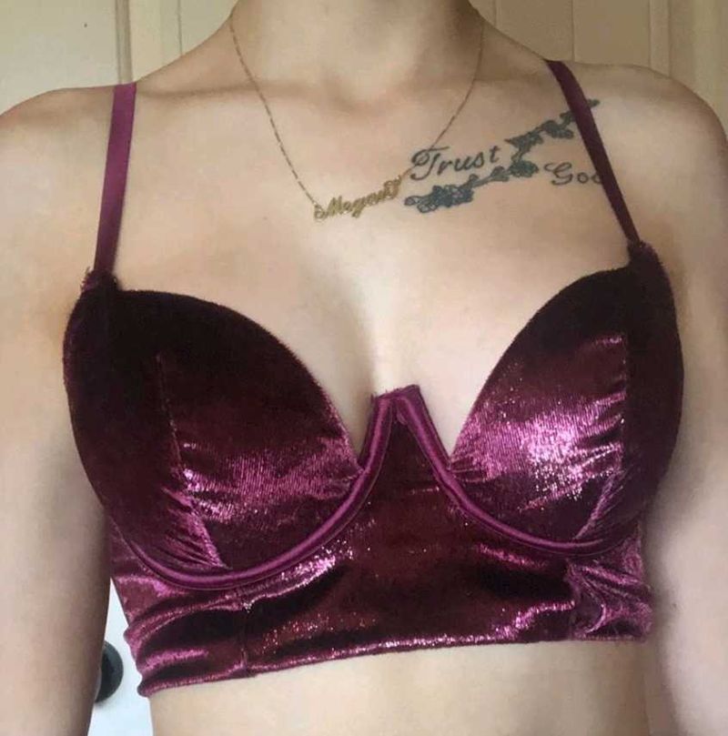 Victoria's secret Velvet Plunge Bra