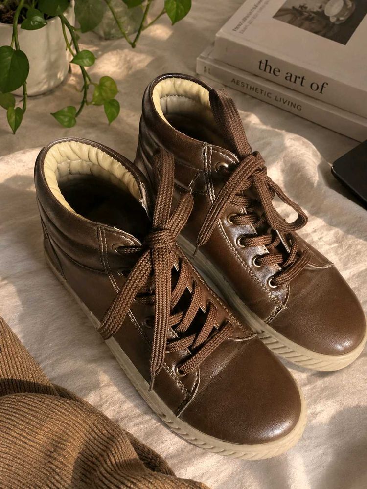 Men's Casual Brown Leather Sneakers