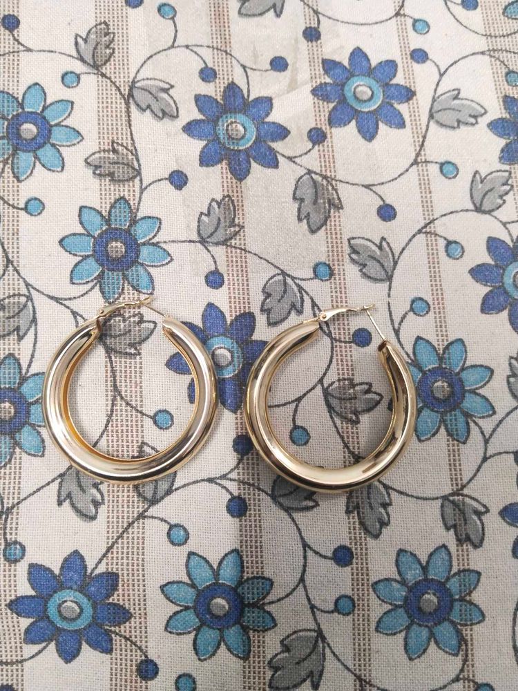 Classic Gold Hoop Earrings