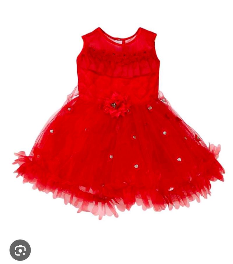 Very Cute And Beautiful Partywear Net Frock